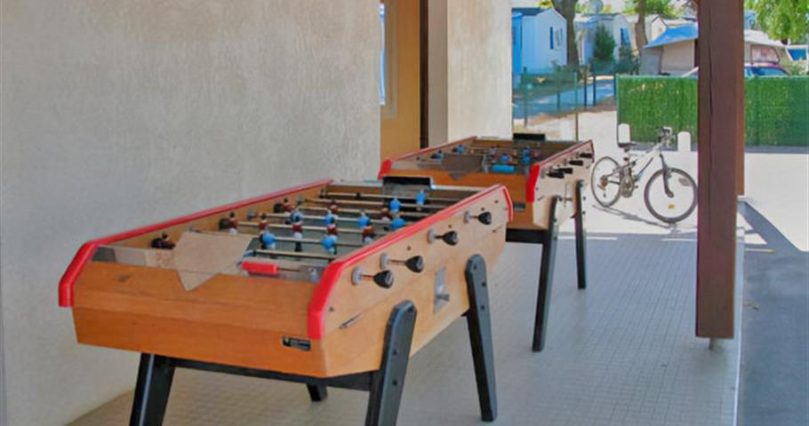 Baby foot pour vos loisirs sur le camping - Meschers sur Gironde